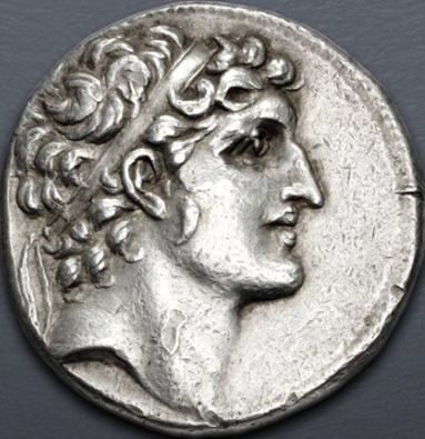 Alexander I Balas,  150-149 BCE (SE 163)(Laodikeia in Phoenicia - Berytos  AR Tetradrachm)