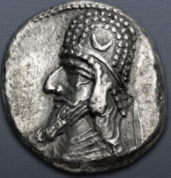 Darayan II, King of Persis, ca. 75 BCE (Persepolis - Istakhr mint - AR Drachm)
