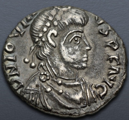 Jovinus, 411-413 CE (Lyon Mint silver Siliqua)