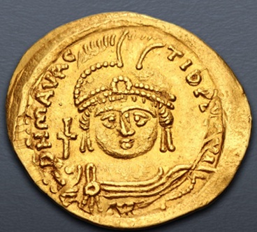 Maurice Tiberius,  586-587 CE (Alexandria Mint - AV Solidus)