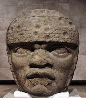 Colossal Head No. 3,  ca. 1050 BCE (Olmec) Museo de Antropología Xalapa, Veracruz, Inv. 00335
